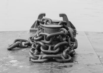 É como uma amarra. Sem fins e sem soluções