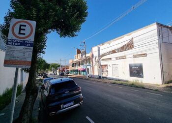 Prefeito Chico Sardelli determina suspensão do contrato da Área Azul a partir de janeiro de 2026