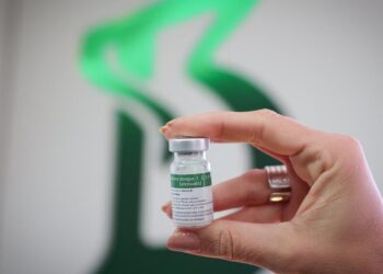 Vacina nacional contra a dengue é registrada e será exclusiva do SUS