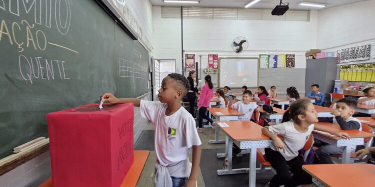 Rede municipal de Americana inicia férias escolares a partir do dia 15