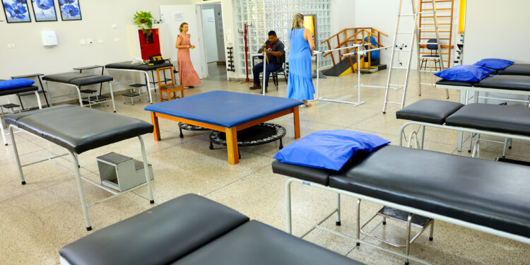 Setor de Fisioterapia retoma atendimentos em prédio anexo ao PS Afonso Ramos a partir de segunda-feira