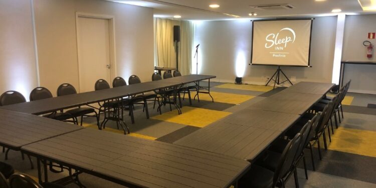Coworking: Hotel em Paulínia oferece estações de trabalho para profissionais liberais