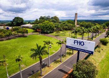 FHO em Santa Bárbara oferece 264 bolsas por mérito para cursos presenciais em 2026