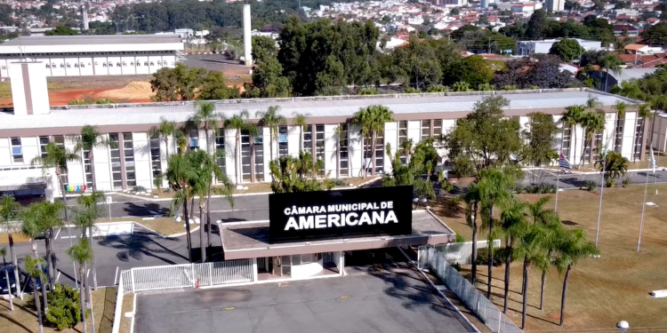 Câmara Municipal de Americana aprova reajuste de 64% para procuradores municipais