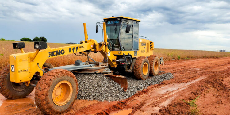 Prefeitura realiza melhorias em estradas e reforça manutenção de vias em Santa Bárbara d’Oeste
