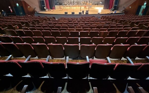 TEDx Carioba reúne especialistas e nomes conhecidos no Teatro Municipal de Americana neste sábado