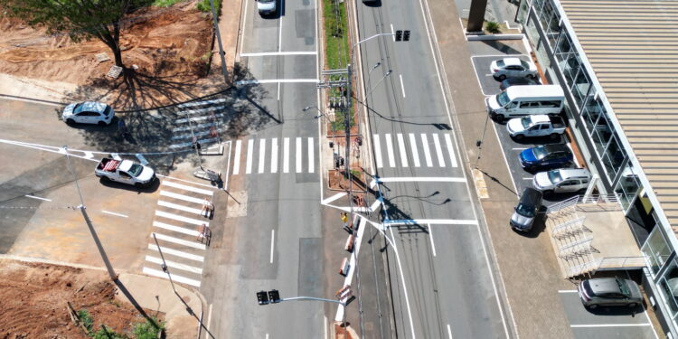 Obra em galeria pluvial vai alterar trânsito na Avenida Nossa Senhora de Fátima em Americana