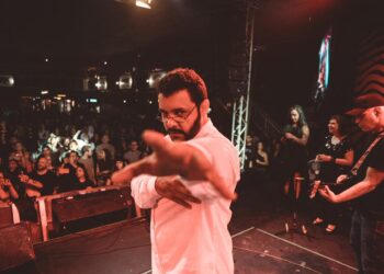 Brasuca Multicultural recebe tributo especial a Renato Russo em Campinas
