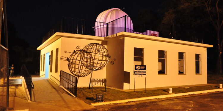 Outono melhora visibilidade do céu e amplia experiência de observação astronômica em Americana
