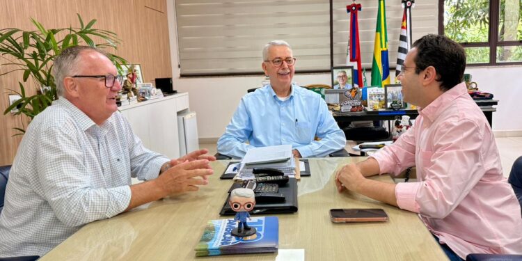 Prefeitura de Americana amplia número de cuidadores para alunos da rede municipal
