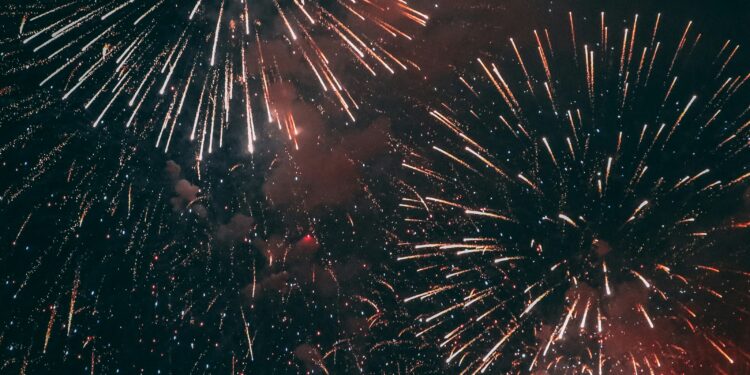 Câmara mantém regra atual sobre fogos em Americana após veto barrar ampliação de restrições