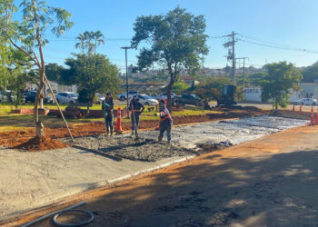 Novo bolsão de estacionamento em frente ao Sesi avança em Santa Bárbara d’Oeste