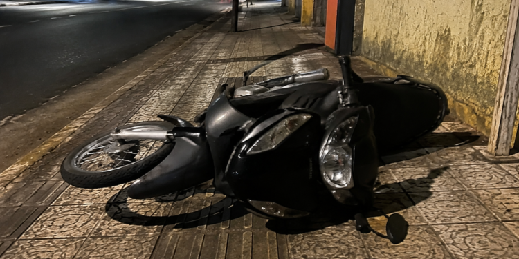 Mulher de 42 anos morre após ser encontrada caída ao lado de motocicleta em Americana