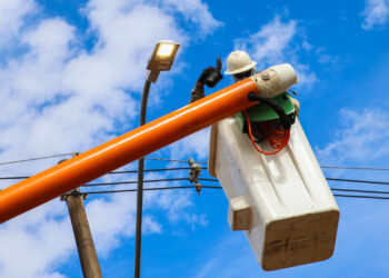 Santa Bárbara d’Oeste vai instalar 1.836 novas lâmpadas de LED e prevê economia de R$ 800 mil por ano
