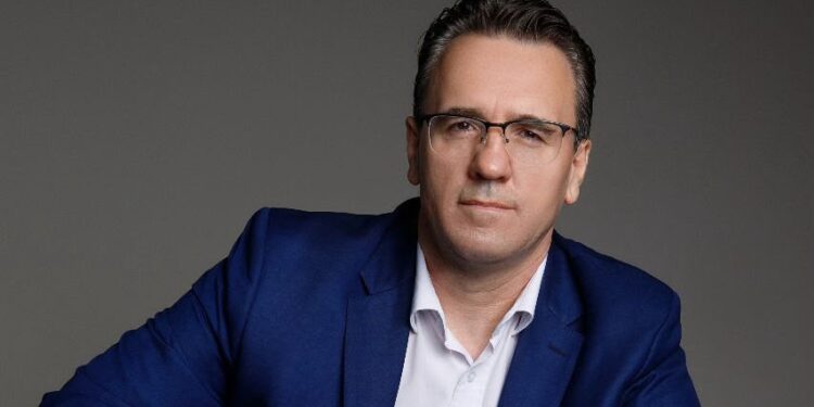 Dr. Julio Schmitt amplia atuação empresarial com negócios em saúde, educação, tecnologia e serviços