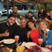 Sofia Brasil emociona o país e leva amor, fé e dignidade através da música para casal morador de rua