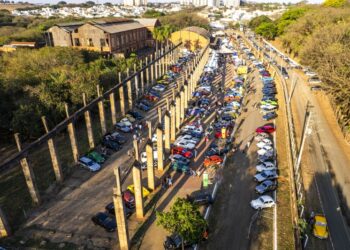12º Encontro de Veículos Antigos reúne carros clássicos, shows e atrações neste fim de semana em Santa Bárbara