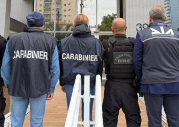 Americana é alvo de operação da PF contra máfia italiana e tráfico internacional