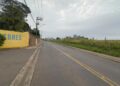 DAE realiza reparo emergencial e interdita rua na região da Praia dos Namorados
