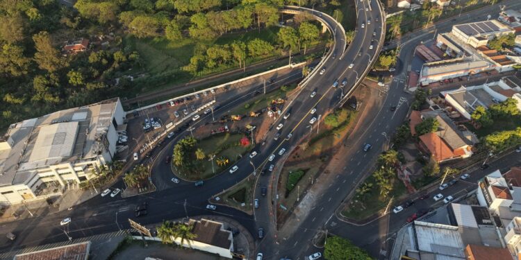 Prefeitura conclui recuperação do Viaduto Centenário e inicia obras na Avenida Centurione Boer