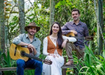 AnieRafa e Gabriel Sater cantam “Infância de interior” revisitando um Brasil profundo