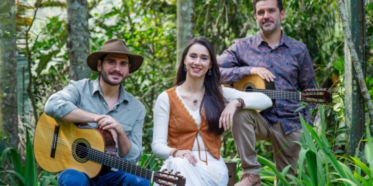 AnieRafa e Gabriel Sater cantam “Infância de interior” revisitando um Brasil profundo