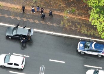 Drone da Gama acompanha carro e ajuda a prender três mulheres por furto em Americana