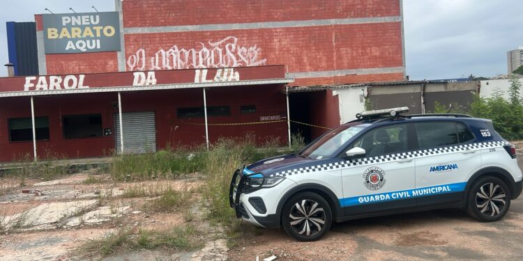 Corpo de homem com sinais de agressão é encontrado em drive-in desativado em Americana